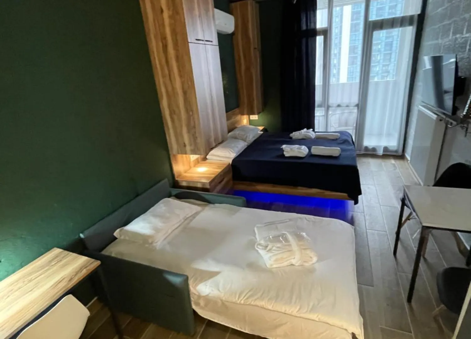 Batumi Apartment Chrysanthemum